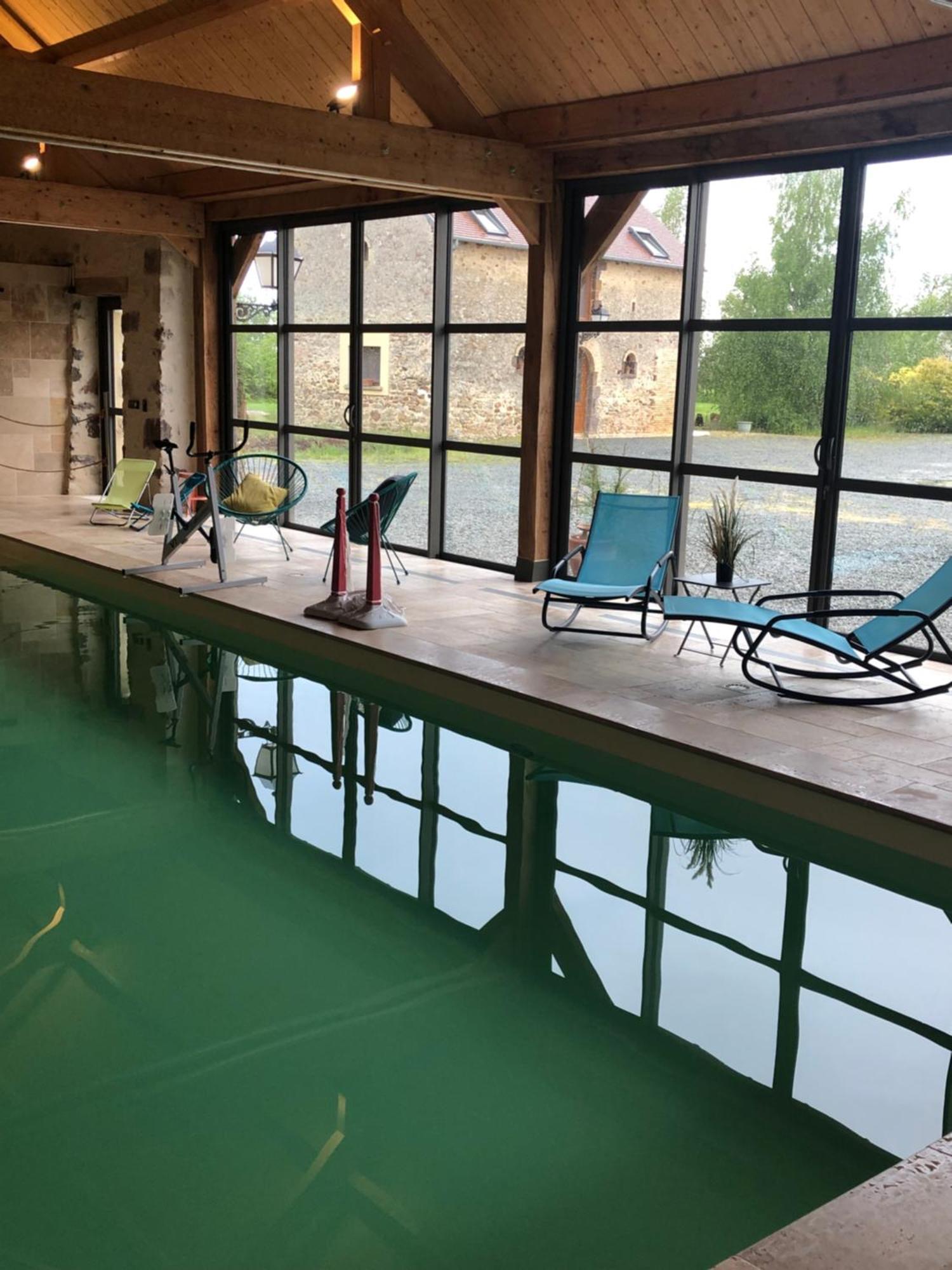 Maison De Vacances Avec Piscine Interieure - Le Grand Champagne Villa Saint-Victeur Exteriör bild