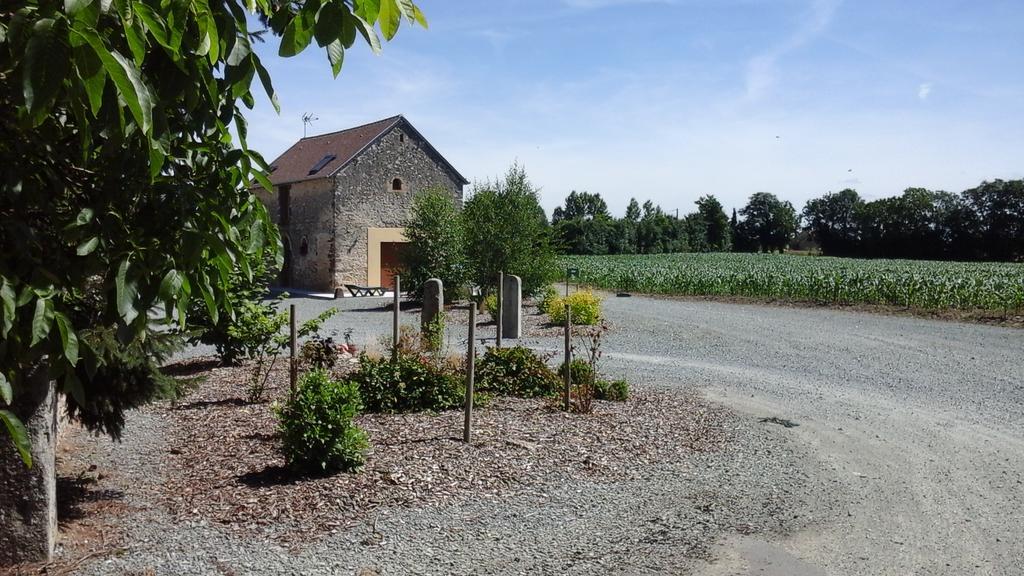 Maison De Vacances Avec Piscine Interieure - Le Grand Champagne Villa Saint-Victeur Exteriör bild